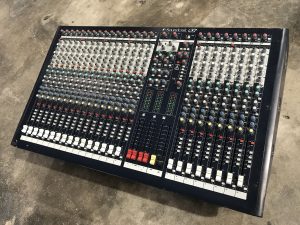 Soundcraft  LX7Ⅱ　24ch アナログミキサー