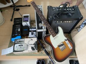 ELECTRO-HARMONIX / Small Clone、ZOOM／ H1、SENNHEISER ／ e945、BOSS ／ DS-2、BOSS ／ VE-5、FenderJapan／テレキャスター、Roland ／ CUBE　20GX、SHIMANO／RARENIUM　Cl4、YAMAGA Blanks／ Blue Current 　BLC-68