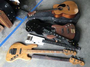 Fender USA JB、Fender USA PBネック、Gibson SG 