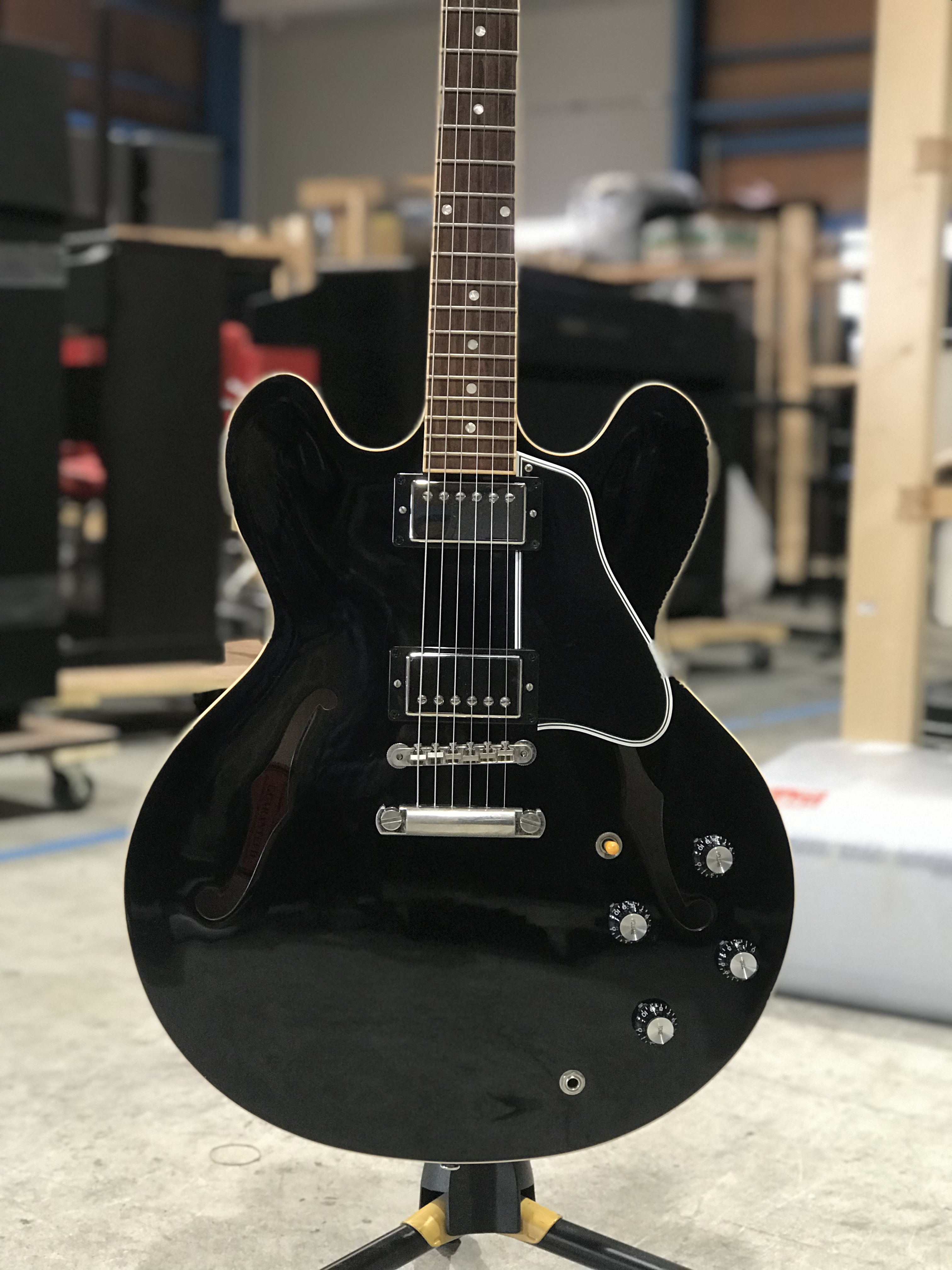 Gibson Memphis ／ ES-335 Dot Reissue  Ebony【177,000円でお買取り】